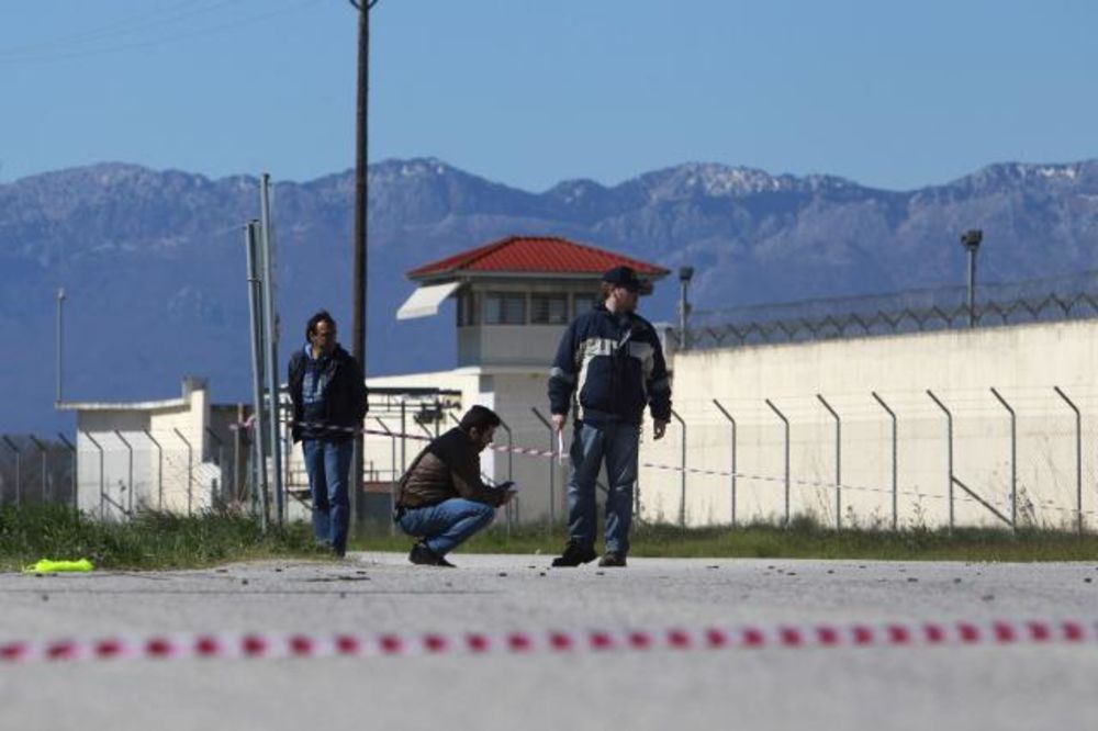 BEKSTVO: Albanski robijaši iz kalašnjikova zapucali na grčke čuvare