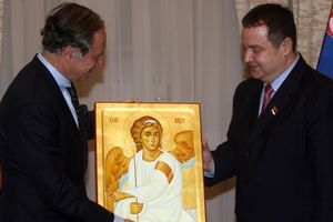 SVETSKI: Dačić poklonio Forbsu Belog anđela