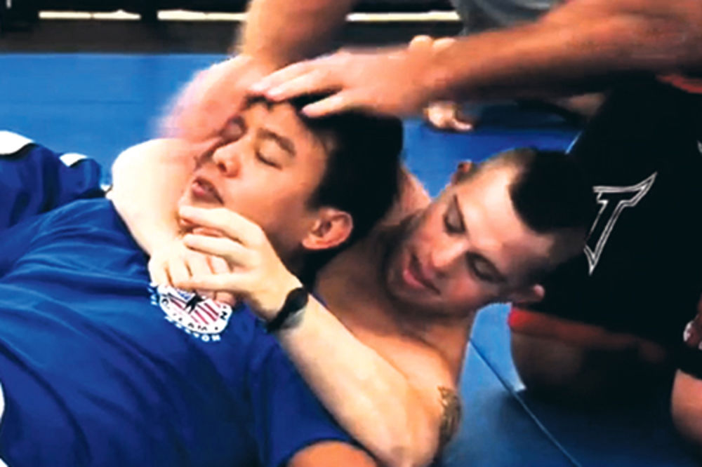MMA borac uprkos Daunovom sindromu!