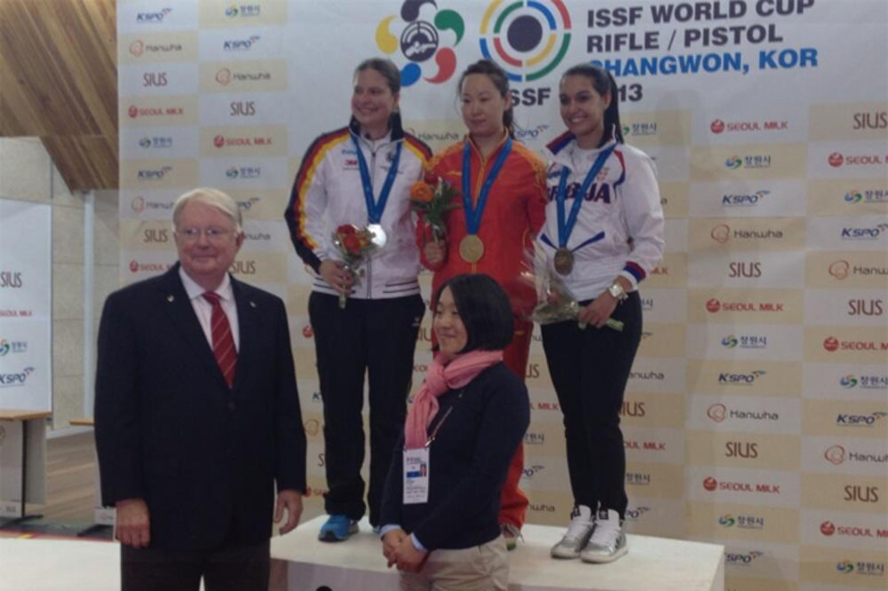 SVETSKI KUP: Maksimovićeva upucala bronzu, Arsovićeva svetski rekord