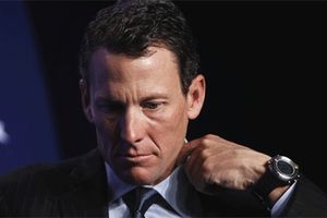 PRETE MU TUŽBE: Armstrong rasprodaje imovinu!