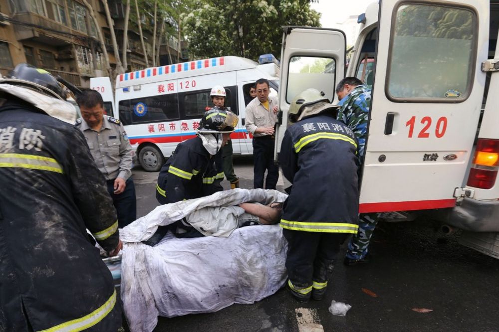 Razjareni starac zapalio starački dom u Kini, nastradalo 11 osoba