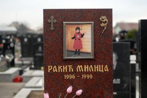 VESIĆ: Bista male Milice Rakić se vraća na Tašmajdan