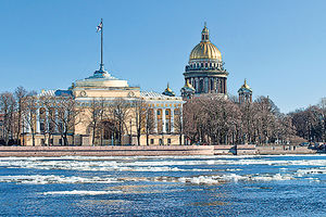 Sankt Peterburg zimska bajka na Nevi