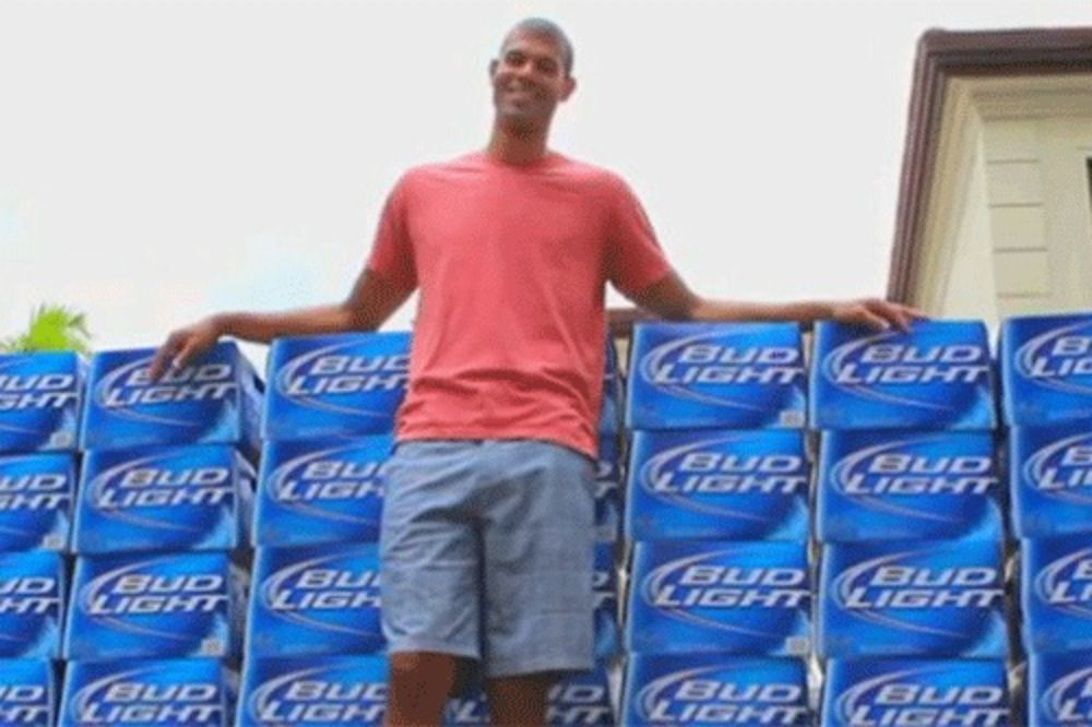 IZNENAĐENJE: Kamion piva za košarkaša Majamija!