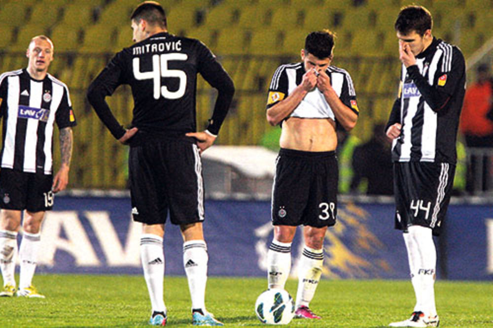 ZASTRAŠIVANJE: Igračima Partizana prete da puste Zvezdu