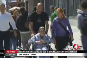 BOSTON:Dečak se u invalidskim kolicima vratio da prođe kroz cilj