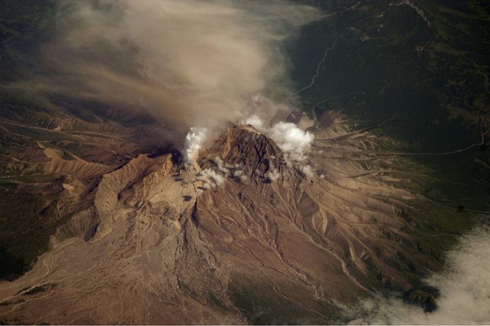 Kamčatka: Proradio vulkan Šiveluč