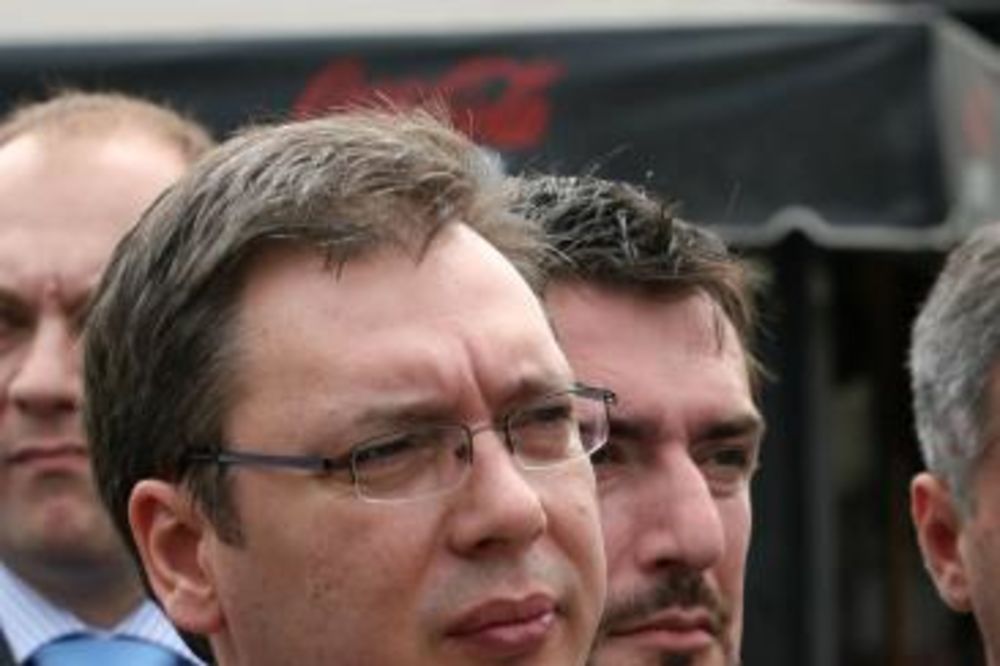 Vučić: Otvaranje novih radnih mesta prioritet vlade