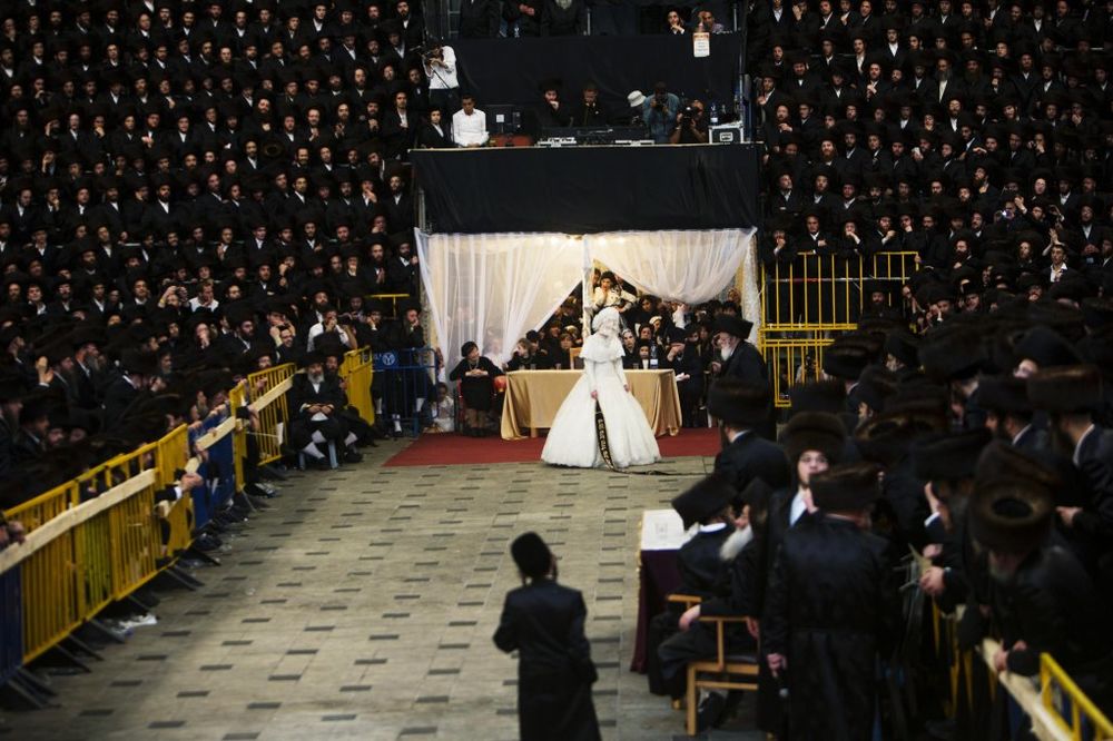 TO JE SVADBA: 25.000 zvanica na jevrejskom venčanju!