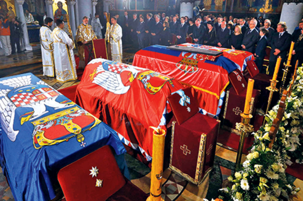 SAHRANA KARAĐORĐEVIĆA: S njihovim kovčezima u Srbiju je vraćeno jedinstvo naroda!