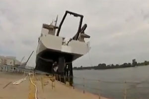 UPS: Šta se dogodi kada porinuće broda krene naopačke