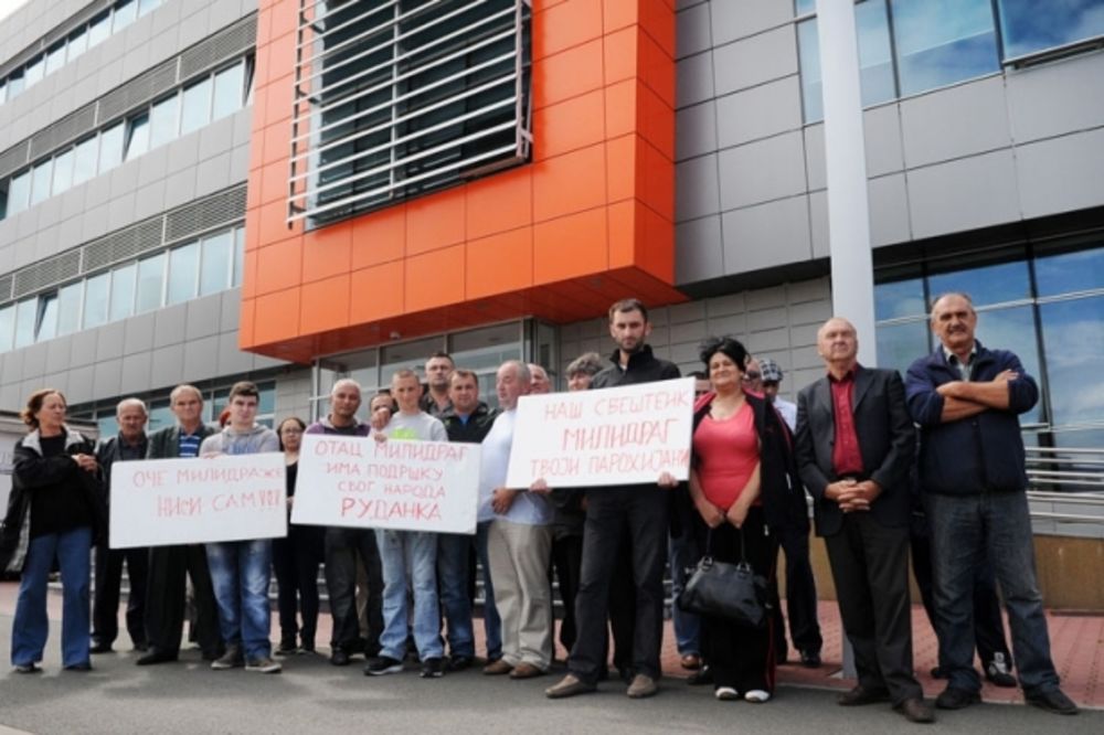 KRIV MU RTRS: Kačavendin pop protestuje zbog pisanja o njemu!