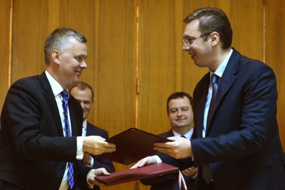 Vučić: Ohrabreni smo podrškom Poljske i EU