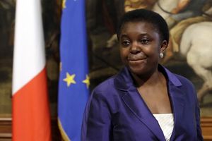 ŠOK: Italijanska političarka tražila da siluju ministarku!