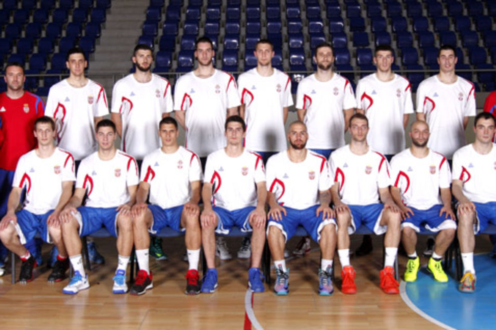 MEDITERANSKE IGRE: Uspešan start srpskih košarkaša!