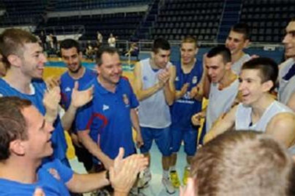 LAGANO: Srpski košarkaši bolji od Brazila na startu SP