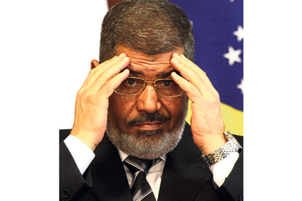 Muslimansko bratstva traži povratak Morsija na vlast!