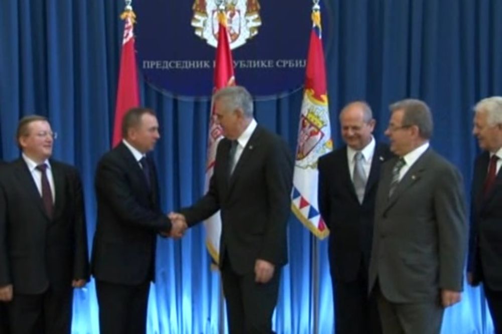 MAKEJ U BEOGRADU: Nikolić i Dačić sa beloruskim šefom diplomatije