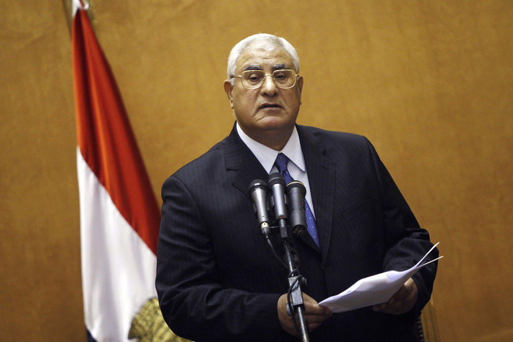 Mansur: Neću dozvoliti da uvuku Egipat u haos i nasilje!