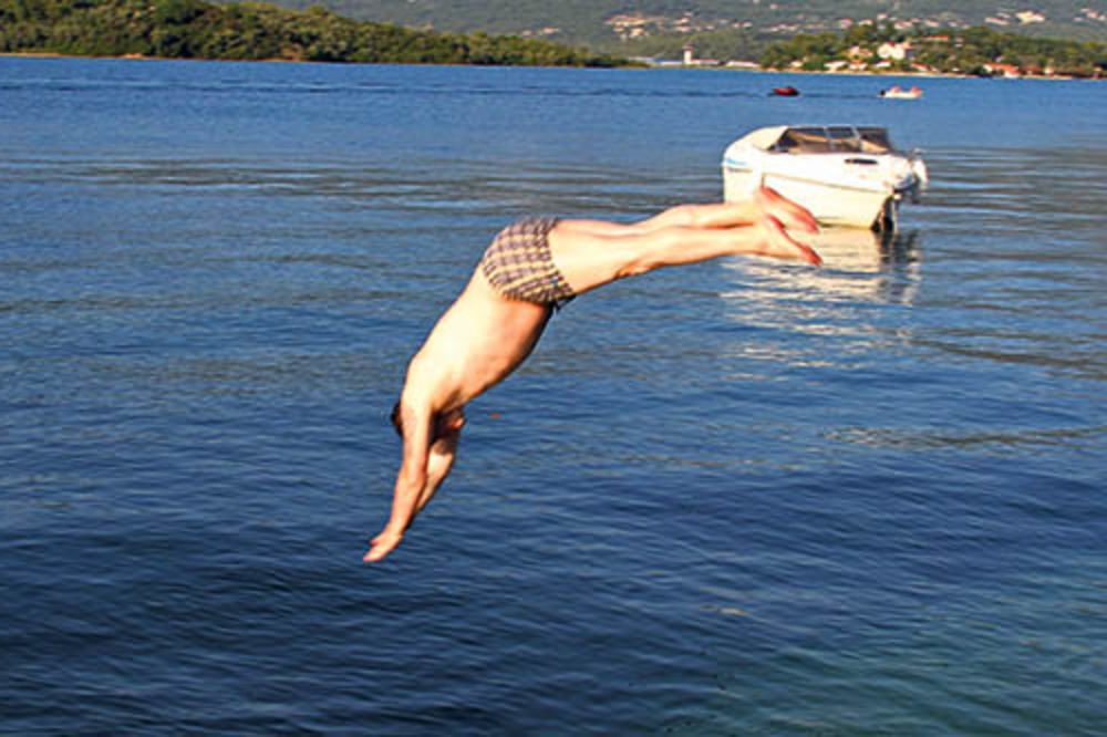 Morske akrobacije: Pejović skače za medalju!