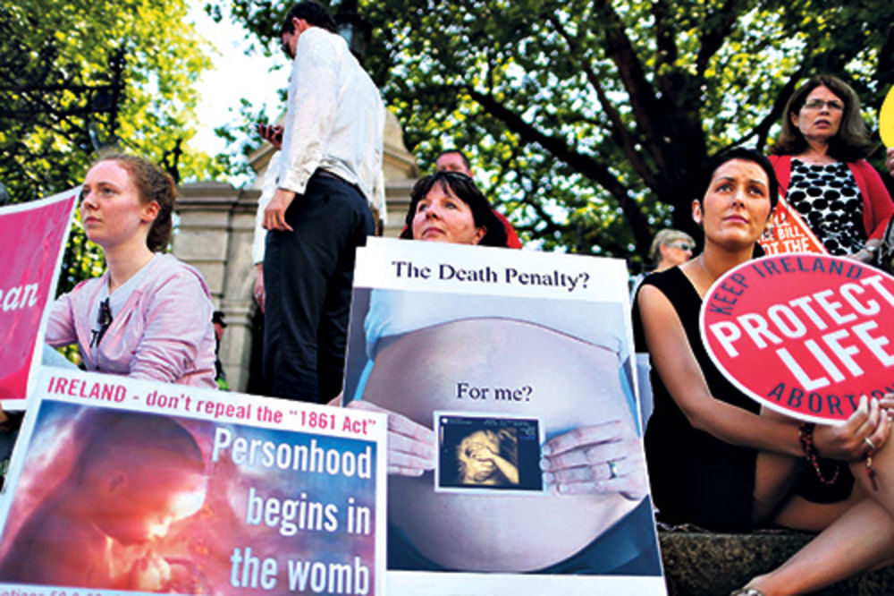 ISTORIJSKA ODLUKA: Irci legalizovali pravo na abortus!