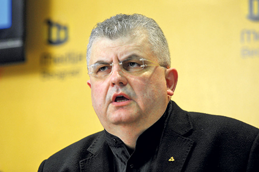 LJUT: Nenad Čanak žali se na položaj Vojvodine