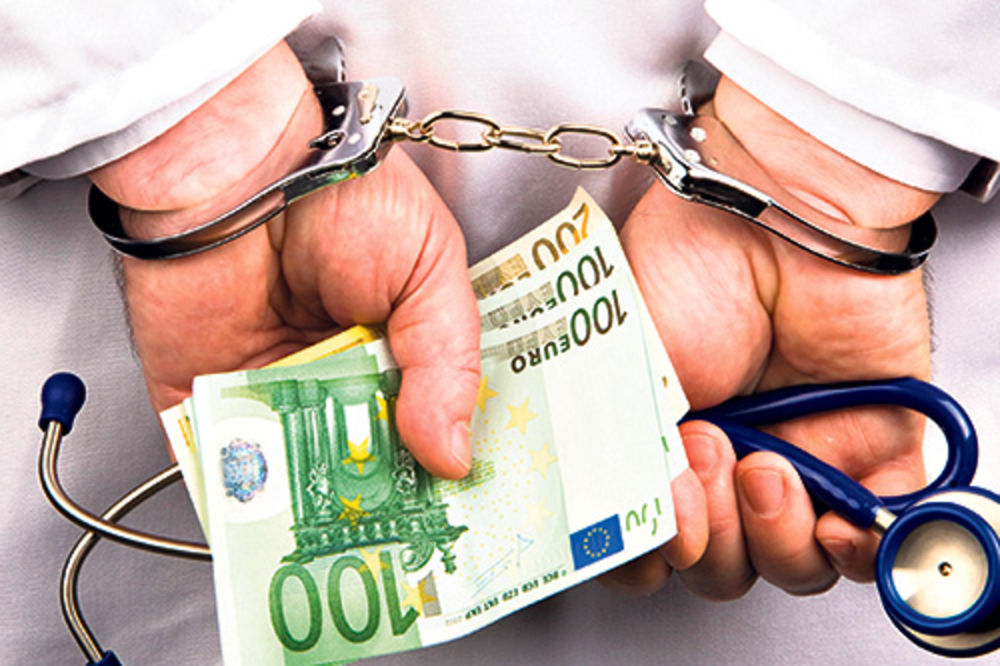 UHVAĆEN KRAGUJEVAČKI HIRURG: Pao na obeleženu novčanicu od 100 evra