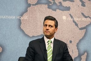 Meksički predsednik mora na operaciju štitne žlezde