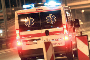 PRETUČENA DEVOJKA U POENKAREOVOJ ULICI U BEOGRADU: S teškim povredama prevezena u Urgentni