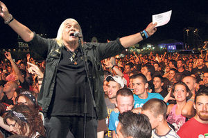 BIR FEST: Riblja Čorba s publikom slavila 35. rođendan