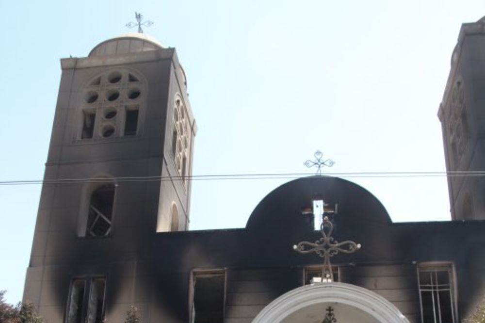 RAT PROTIV HRIŠĆANSTVA: Za sedam godina čak 33 napada na pravoslavne crkve u Egiptu!