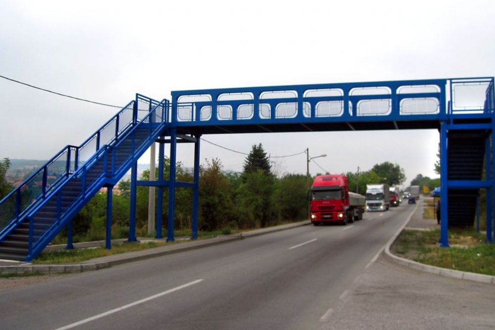 BEOGRAD: Postavljena nova pasarela na kružnom putu!