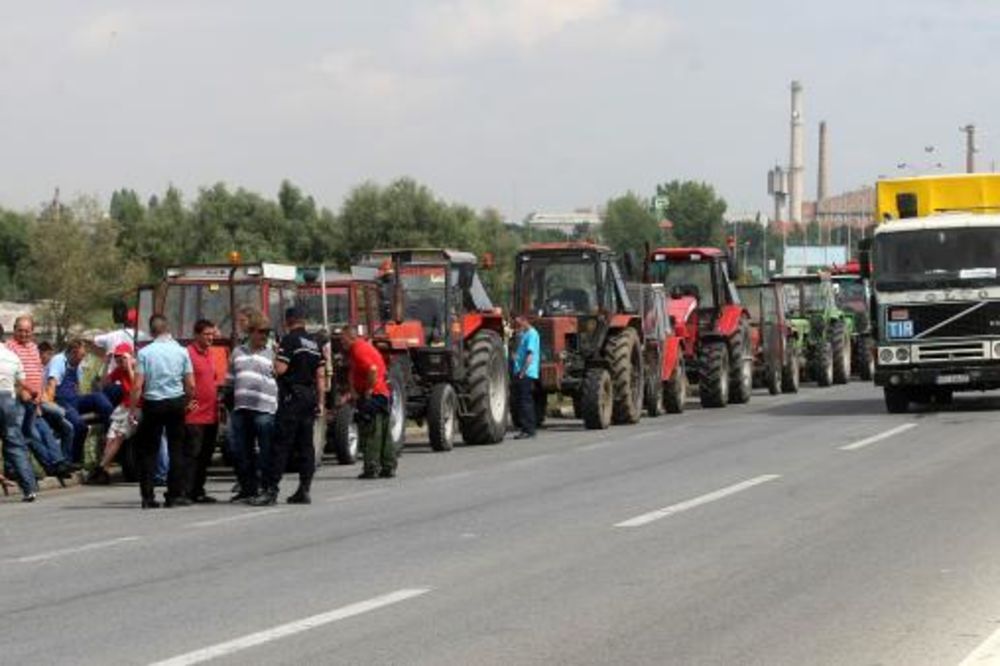 PROTEST RATARA: Završena blokada puta Pančevo-Beograd