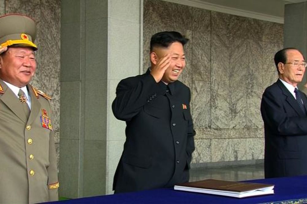 ČISTKA U SEVERNOJ KOREJI: Teča Kim Džong Una izbrisan iz dokumentarnog filma!