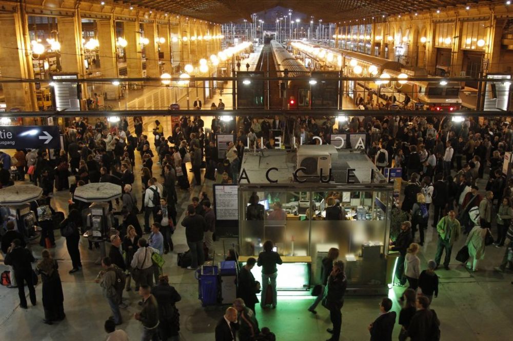 GRANATA U PRTLJAGU: Evakuisana železnička stanica u Parizu!