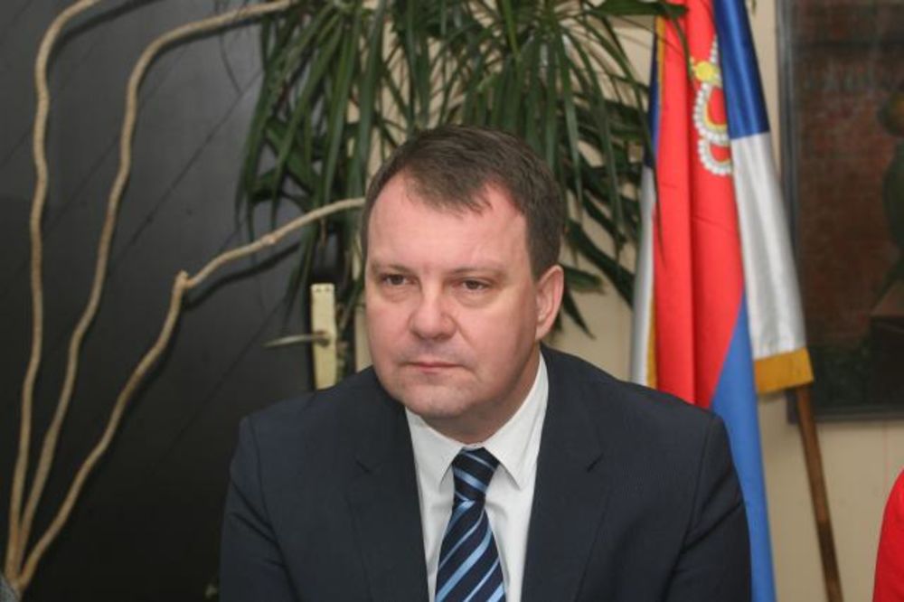 Mirović najavljuje pomoć opštinama za poslovne zone