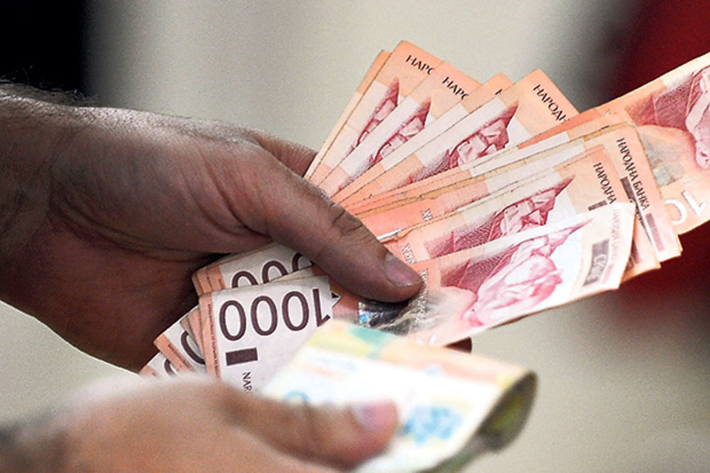 TRIK ZA ŠTEDNJU: Kako da prikupite gomilu novčanica od 500 dinara