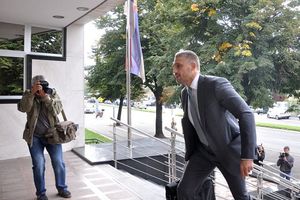 POBUNA JSO: Čedomir Jovanović nije se pojavio na suđenju!
