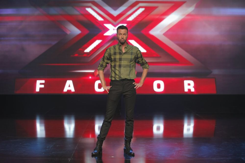 X FACTOR: Glumac Bane Jevtić vodi šou!