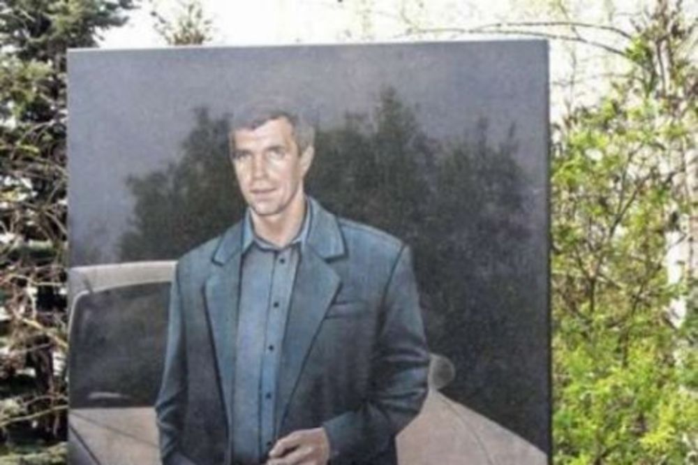 KIČ S ONOGA SVETA: Bizarni spomenici ubijenih ruskih mafijaša