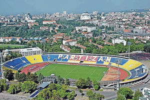 Stadion Partizana ne sme u privatne ruke