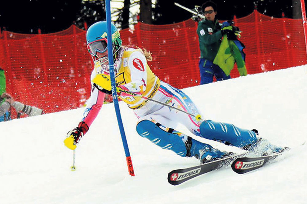 FENOMENALNO: Ignjatovićeva osvojila zlato u slalomu na Univerzijadi