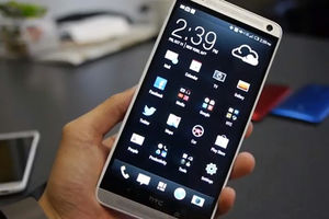 UPOZNAJTE HTC ONE MAX: Smartfon veličine tableta!
