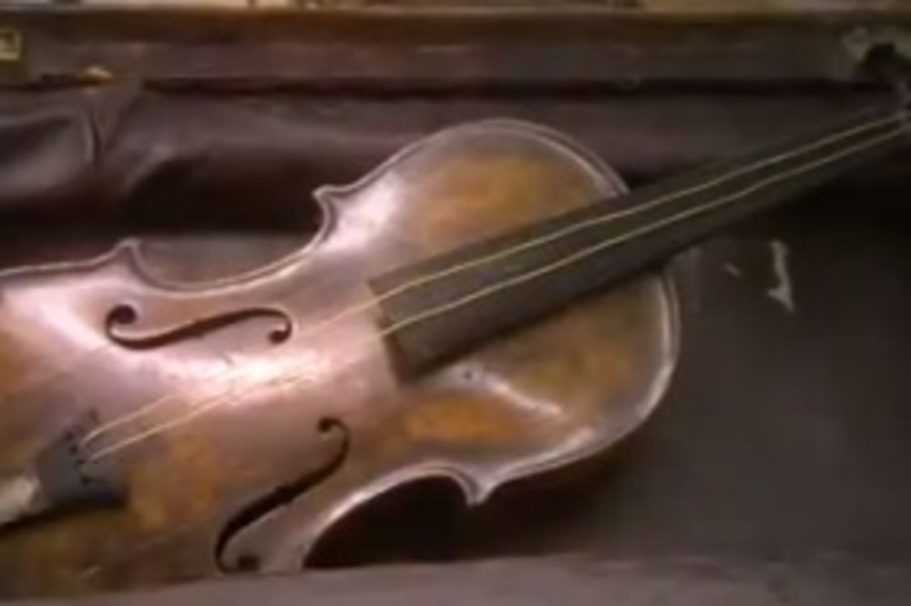 Violina sa Titanika za pola miliona dolara!