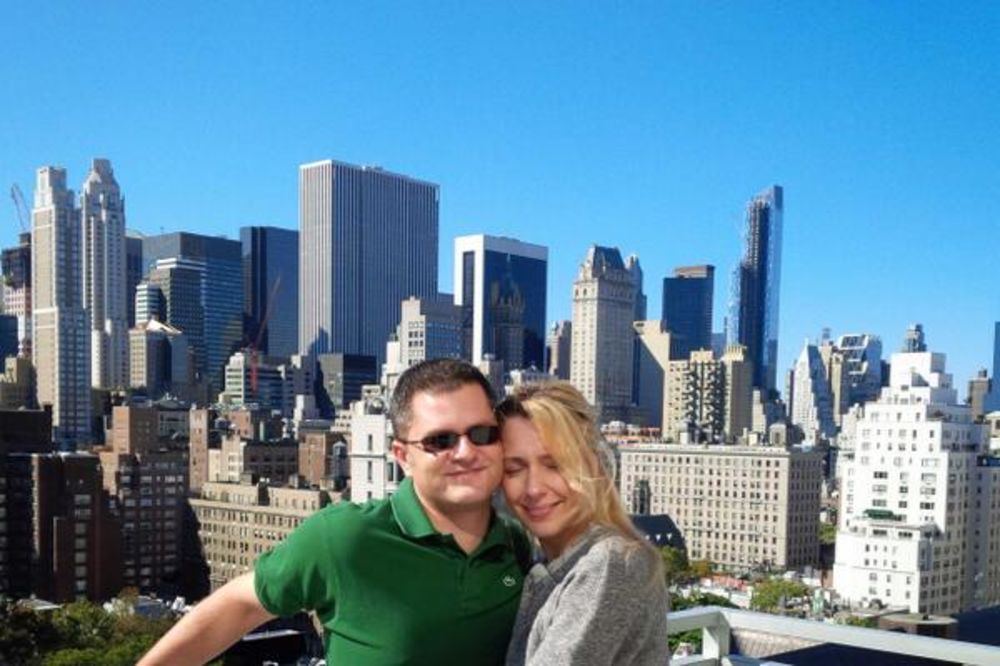 Vuk Jeremić sa suprugom uživa u njujorškom suncu