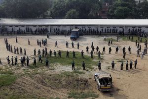 Bangladeš: Sud osudio 150 vojnika na smrtnu kaznu zbog pobune