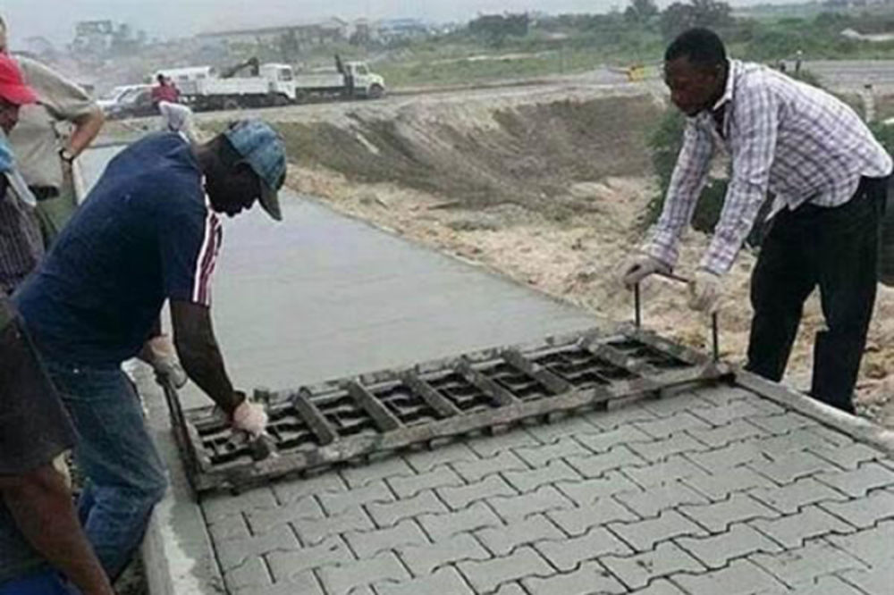 GENIJALCI: Izmislili lažne betonske blokove!?