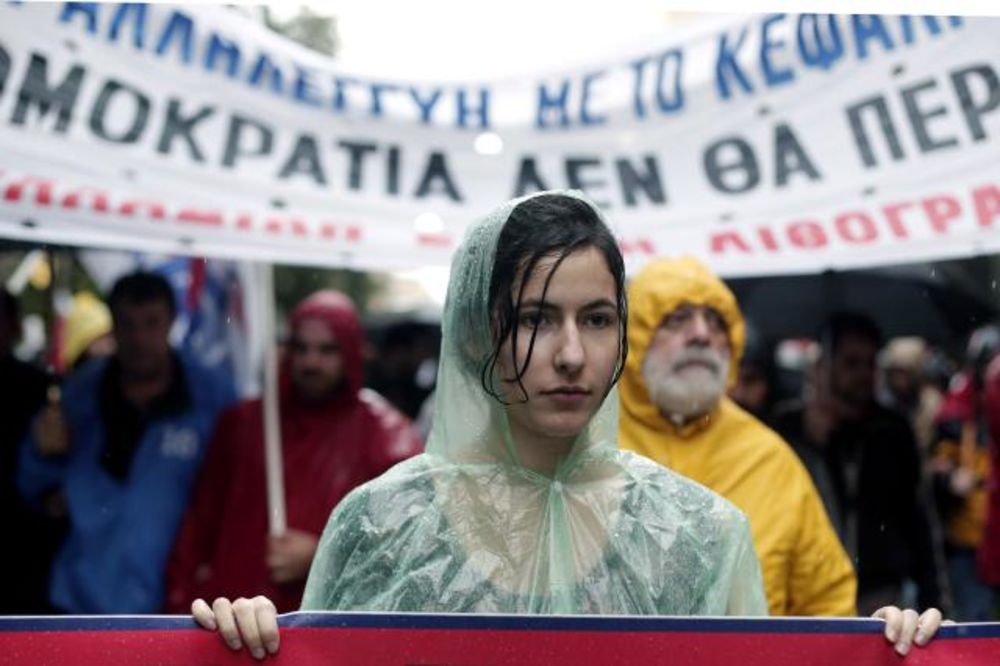 STALA GRČKA: Generalni štrajk paralisao zemlju