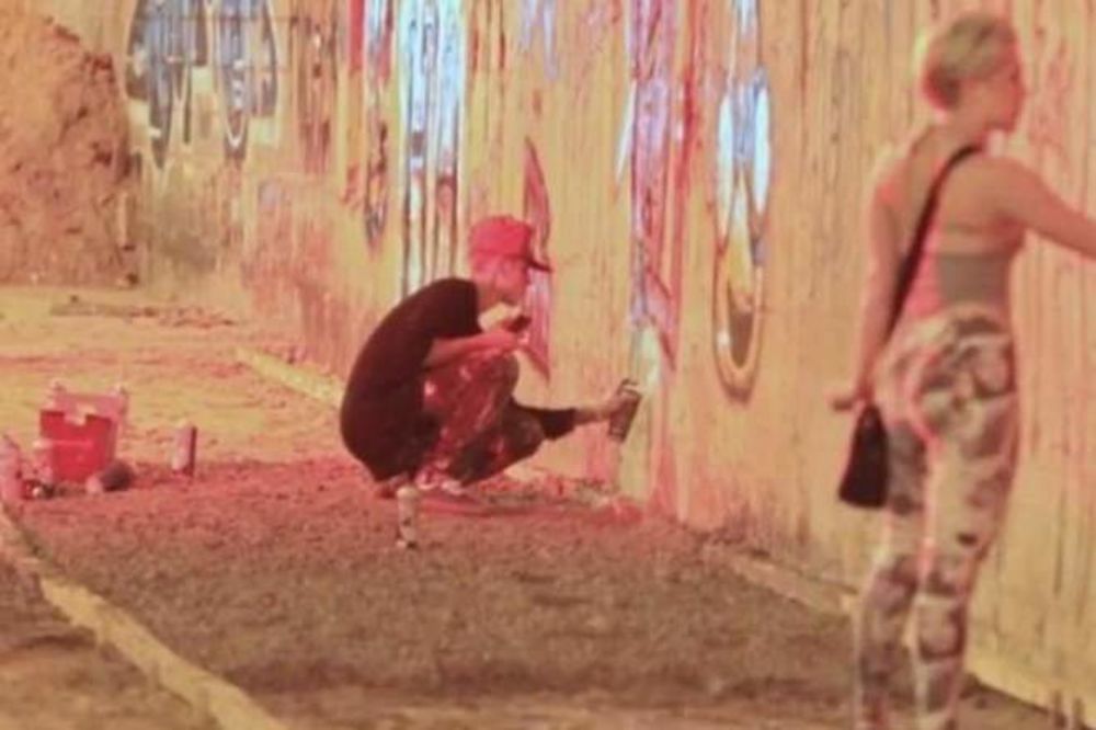 VANDAL: Biber uslikan kako ispisuje grafite u Rio de Žaneiru